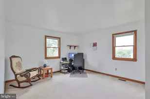 7049 Carriage Dr, Coopersburg, PA 18036 - Photo 26