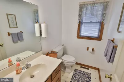 7049 Carriage Drive, Coopersburg, PA 18036 - Photo 14