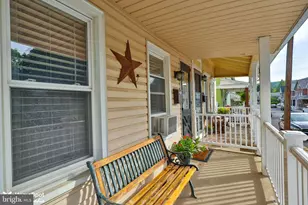 247 Adrain St, Emmaus, PA 18049 - Photo 2