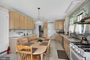 28 S Main St, Coopersburg, PA 18036 - Photo 52