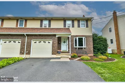 411 E Oxford Street, Coopersburg, PA 18036 - Photo 1