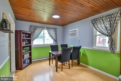 411 E Oxford Street, Coopersburg, PA 18036 - Photo 8