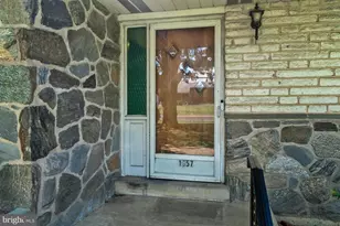 1657 Clearview Rd, Coplay, PA 18037 - Photo 30