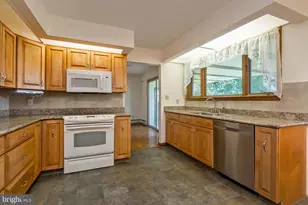 1657 Clearview Rd, Coplay, PA 18037 - Photo 42