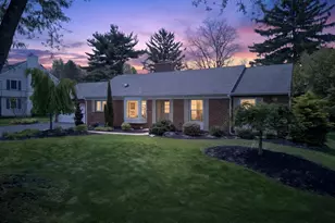 1148 Clearwood Dr, Allentown, PA 18103 - Photo 2