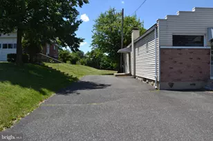 1294 Trexlertown Rd, Trexlertown, PA 18087 - Photo 12