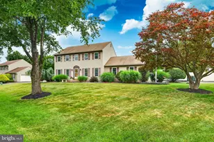 134 Aspen Dr, Allentown, PA 18104 - Photo 2