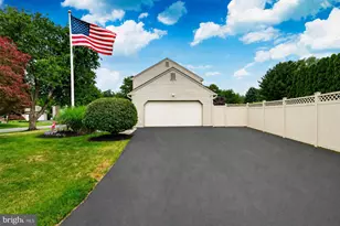 134 Aspen Dr, Allentown, PA 18104 - Photo 4