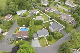 2705 Andrea Dr, Allentown, PA 18103 - Photo 54