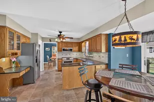 4601 Christina Dr, Whitehall, PA 18052 - Photo 22