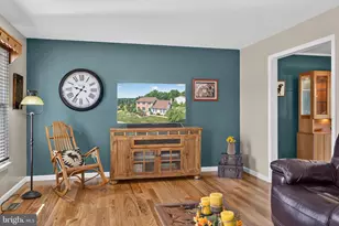 4601 Christina Dr, Whitehall, PA 18052 - Photo 8