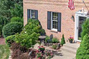 4601 Christina Dr, Whitehall, PA 18052 - Photo 4