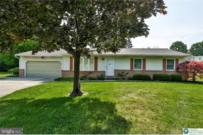 4354 Fieldstone, Center Valley, PA 18034 - Photo 2