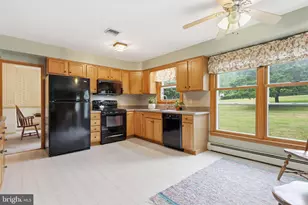 5712 Nina Cir, Coopersburg, PA 18036 - Photo 16