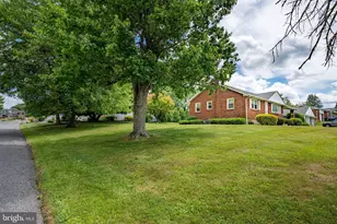4352 Ruth Rd, Emmaus, PA 18049 - Photo 24