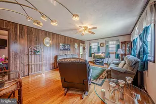 4352 Ruth Rd, Emmaus, PA 18049 - Photo 4