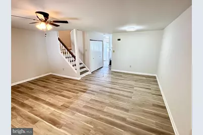 15 W Chestnut Street, Macungie, PA 18062 - Photo 4