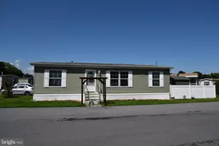 7424 Marquis Dr, Trexlertown, PA 18087 - Photo 1