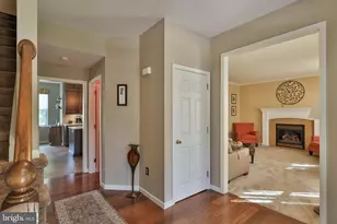 4826 Somerset Ln, Macungie, PA 18062 - Photo 4