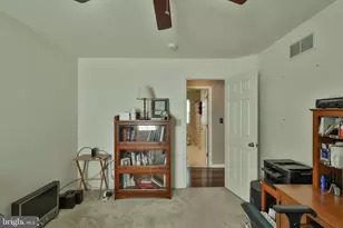 4826 Somerset Ln, Macungie, PA 18062 - Photo 42