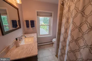 174 Elm St, Emmaus, PA 18049 - Photo 20