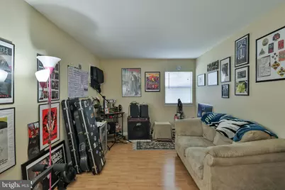 1330 S 9th Street, Allentown, PA 18103 - Photo 30