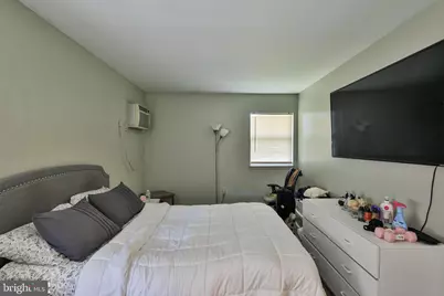 1330 S 9th Street, Allentown, PA 18103 - Photo 58