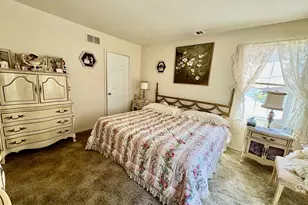5705 Bel Air Dr, Coopersburg, PA 18036 - Photo 20