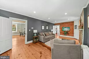 222 Bastian Ln, Allentown, PA 18104 - Photo 14
