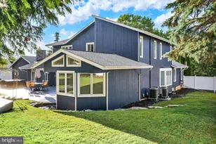 2210 Greenwood Rd, Allentown, PA 18103 - Photo 46