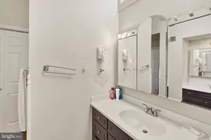 2210 Greenwood Rd, Allentown, PA 18103 - Photo 28