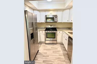 1726 Saratoga Court, Allentown, PA 18104 - Photo 8