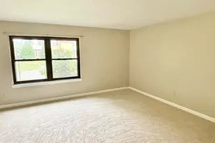 1726 Saratoga Ct, Allentown, PA 18104 - Photo 4