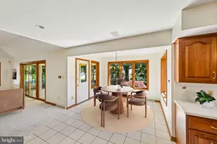4403 Newton Cir, Emmaus, PA 18049 - Photo 16
