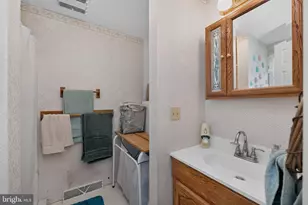 7072 Passer Rd, Coopersburg, PA 18036 - Photo 20
