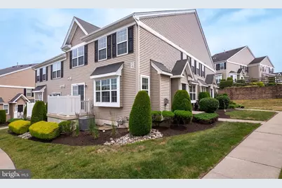 4165 Bunker Hill Dr N N, Coopersburg, PA 18036 - Photo 2