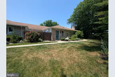 5634 Merion Lane, Macungie, PA 18062 - Photo 1
