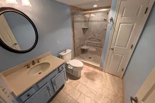 5634 Merion Ln, Macungie, PA 18062 - Photo 14