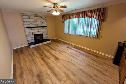 5634 Merion Lane, Macungie, PA 18062 - Photo 8