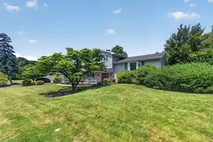 5463 Doris Dr, Allentown, PA 18106 - Photo 4