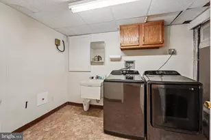 1899 Georgia Dr, Whitehall, PA 18052 - Photo 24