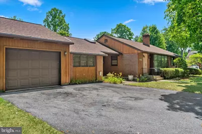 2619 W Greenleaf Street, Allentown, PA 18104 - Photo 2