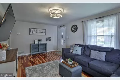 2310 E Woodlawn Street, Allentown, PA 18109 - Photo 10
