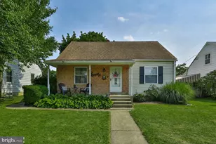 2310 E Woodlawn St, Allentown, PA 18109 - Photo 1