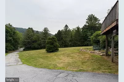 4888 Vera Cruz Road, Emmaus, PA 18049 - Photo 6
