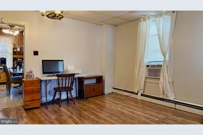 220 S 4th Street, Emmaus, PA 18049 - Photo 6