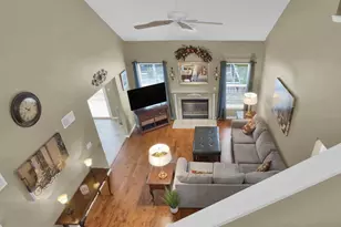 2184 Greenmeadow Dr, Macungie, PA 18062 - Photo 6