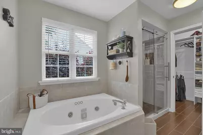 2184 Greenmeadow Drive, Macungie, PA 18062 - Photo 18