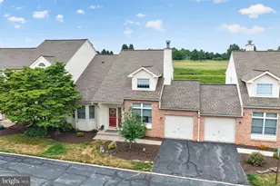 259 Ridings Cir, Macungie, PA 18062 - Photo 2