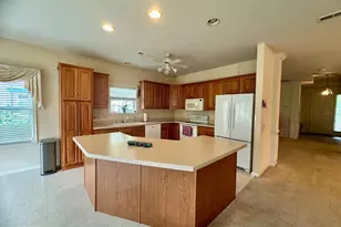 2757 Terrwood Dr E, Macungie, PA 18062 - Photo 10